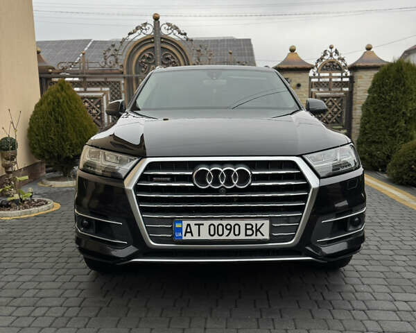 Черный Ауди Ку 7, объемом двигателя 3 л и пробегом 160 тыс. км за 27500 $, фото 1 на Automoto.ua