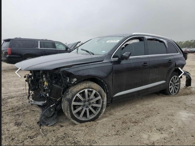 Ауди Ку 7 2018 в Одессе на Automoto.ua Черный Ауди Ку 7, объемом двигателя 3 л и пробегом 100 тыс. км за 12500 $, фото 1 на Automoto.ua