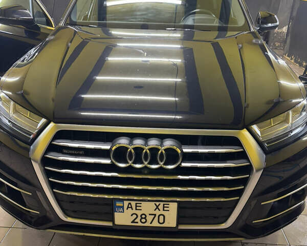 Черный Ауди Ку 7, объемом двигателя 3 л и пробегом 155 тыс. км за 29500 $, фото 1 на Automoto.ua