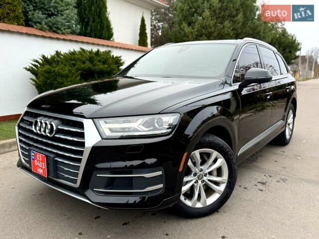 Черный Ауди Ку 7, объемом двигателя 1.98 л и пробегом 156 тыс. км за 24650 $, фото 1 на Automoto.ua