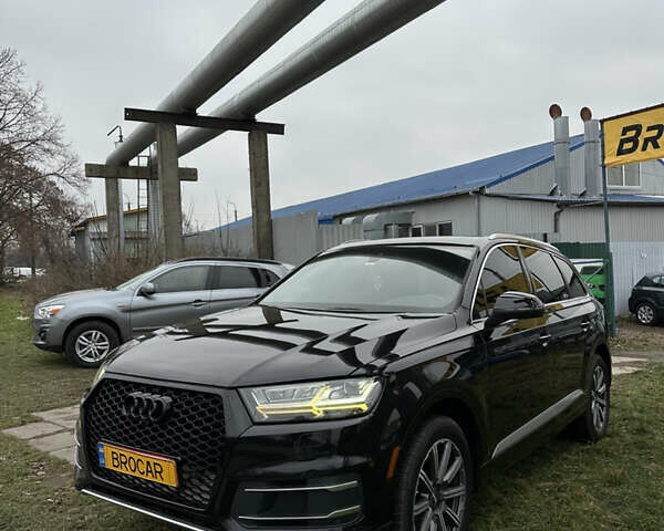 Черный Ауди Ку 7, объемом двигателя 1.98 л и пробегом 211 тыс. км за 24900 $, фото 1 на Automoto.ua