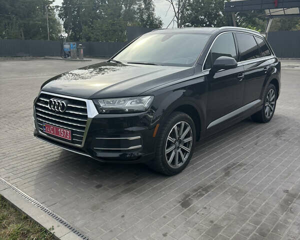 Черный Ауди Ку 7, объемом двигателя 2 л и пробегом 140 тыс. км за 30499 $, фото 1 на Automoto.ua
