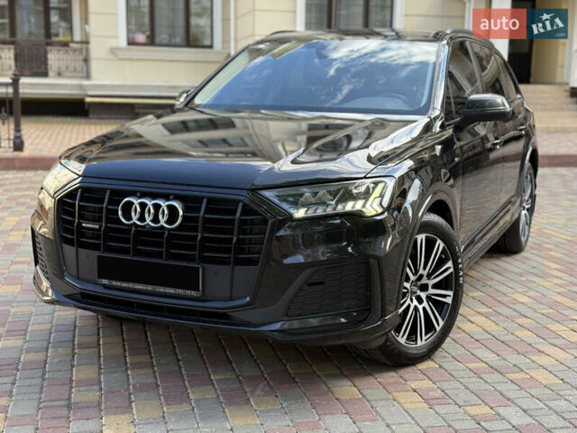 Черный Ауди Ку 7, объемом двигателя 3 л и пробегом 180 тыс. км за 59500 $, фото 1 на Automoto.ua