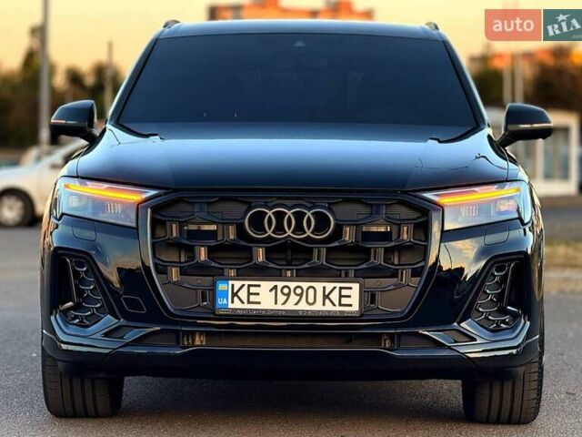 Черный Ауди Ку 7, объемом двигателя 2.97 л и пробегом 7 тыс. км за 99900 $, фото 1 на Automoto.ua