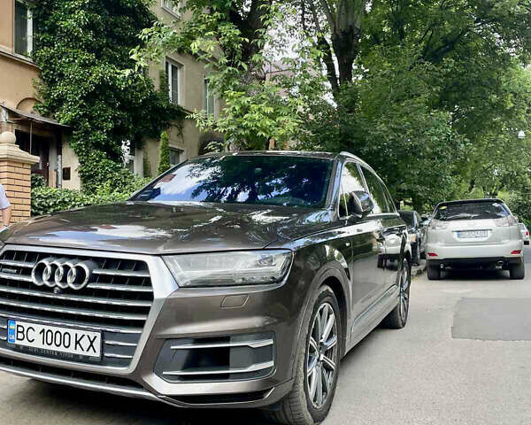 Коричневый Ауди Ку 7, объемом двигателя 3 л и пробегом 258 тыс. км за 34000 $, фото 1 на Automoto.ua