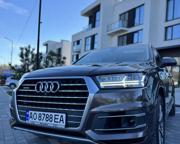 Коричневый Ауди Ку 7, объемом двигателя 3 л и пробегом 202 тыс. км за 29500 $, фото 1 на Automoto.ua