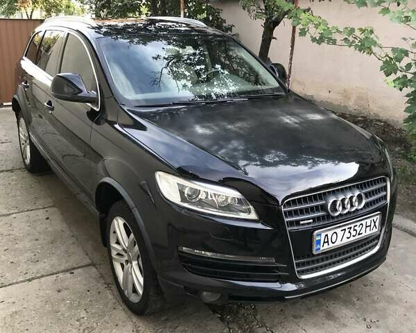 Ауді Ку 7, об'ємом двигуна 4.16 л та пробігом 195 тис. км за 10500 $, фото 1 на Automoto.ua