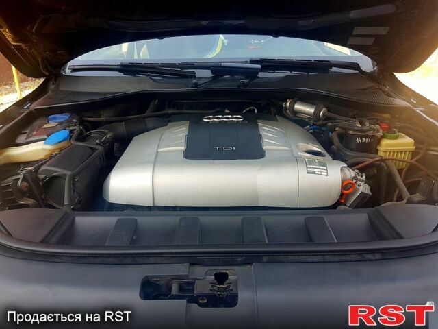 Ауди Ку 7, объемом двигателя 3 л и пробегом 260 тыс. км за 10500 $, фото 1 на Automoto.ua