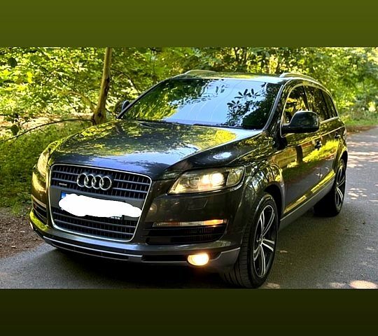 Ауді Ку 7, об'ємом двигуна 30 л та пробігом 350 тис. км за 13000 $, фото 1 на Automoto.ua