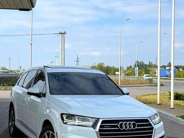 Ауді Ку 7, об'ємом двигуна 3 л та пробігом 170 тис. км за 25999 $, фото 1 на Automoto.ua