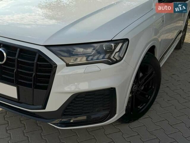 Ауді Ку 7 2020 у Хмельницькому на Automoto.ua Ауді Ку 7, об'ємом двигуна 2.97 л та пробігом 80 тис. км за 63999 $, фото 1 на Automoto.ua
