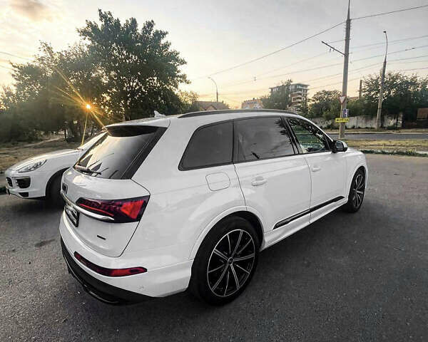 Ауди Ку 7, объемом двигателя 3 л и пробегом 40 тыс. км за 74999 $, фото 1 на Automoto.ua