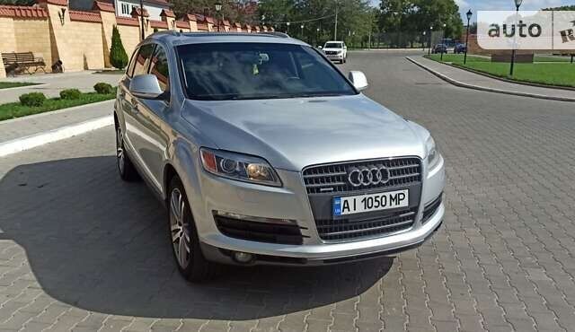 Серый Ауди Ку 7, объемом двигателя 4.16 л и пробегом 0 тыс. км за 9800 $, фото 1 на Automoto.ua
