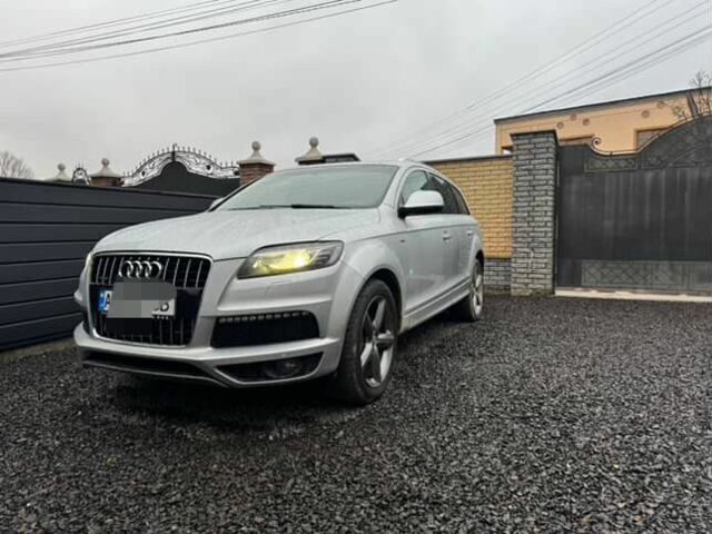 Серый Ауди Ку 7, объемом двигателя 0 л и пробегом 260 тыс. км за 16300 $, фото 1 на Automoto.ua