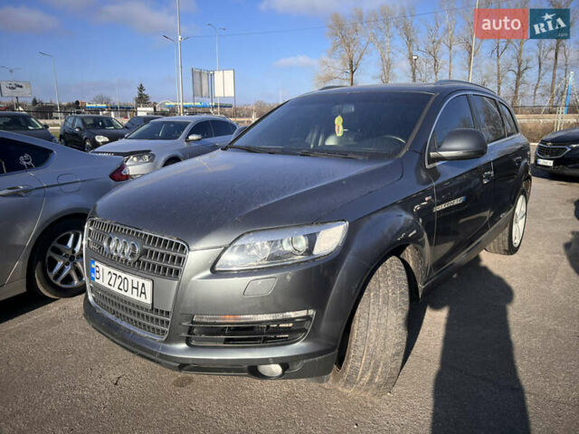 Серый Ауди Ку 7, объемом двигателя 3 л и пробегом 350 тыс. км за 10990 $, фото 1 на Automoto.ua