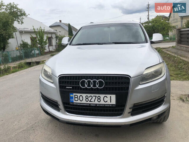 Серый Ауди Ку 7, объемом двигателя 3 л и пробегом 400 тыс. км за 12000 $, фото 1 на Automoto.ua