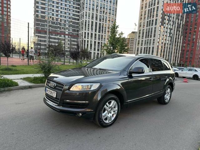 Серый Ауди Ку 7, объемом двигателя 3 л и пробегом 267 тыс. км за 9750 $, фото 1 на Automoto.ua