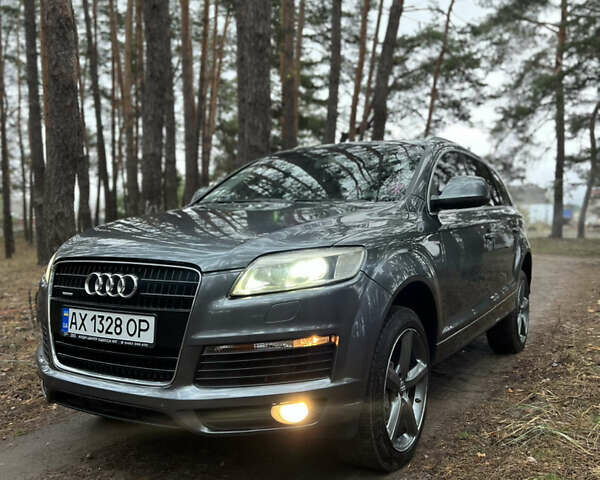 Сірий Ауді Ку 7, об'ємом двигуна 4.16 л та пробігом 212 тис. км за 10650 $, фото 1 на Automoto.ua