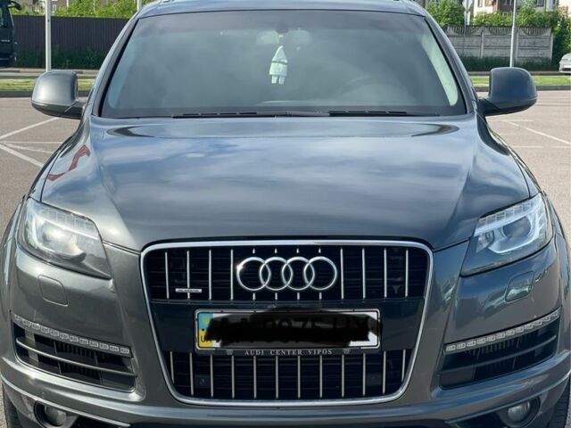 Ауди Ку 7 2009 в Киеве на Automoto.ua Серый Ауди Ку 7, объемом двигателя 4.1 л и пробегом 290 тыс. км за 18500 $, фото 1 на Automoto.ua