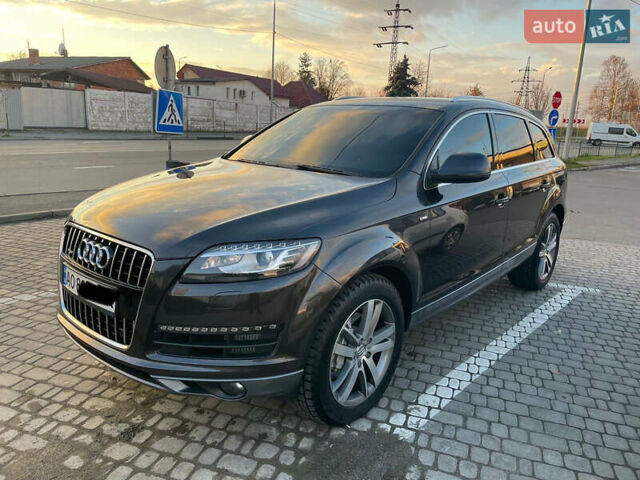 Сірий Ауді Ку 7, об'ємом двигуна 3 л та пробігом 200 тис. км за 19500 $, фото 1 на Automoto.ua