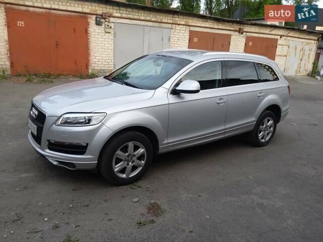 Серый Ауди Ку 7, объемом двигателя 3 л и пробегом 160 тыс. км за 10800 $, фото 1 на Automoto.ua