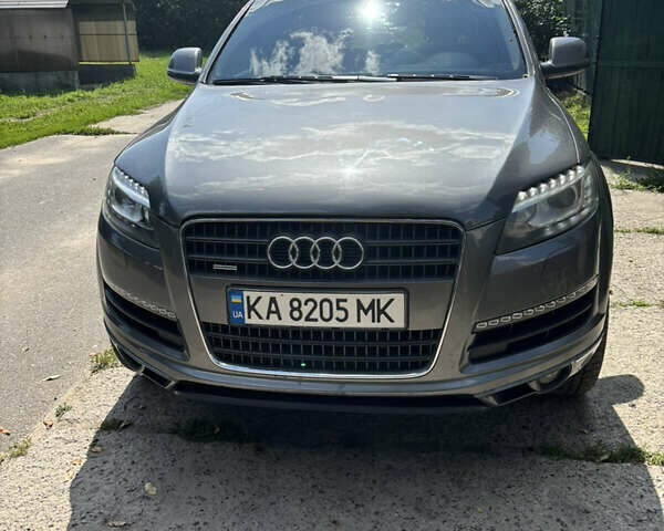 Сірий Ауді Ку 7, об'ємом двигуна 3 л та пробігом 220 тис. км за 12900 $, фото 1 на Automoto.ua