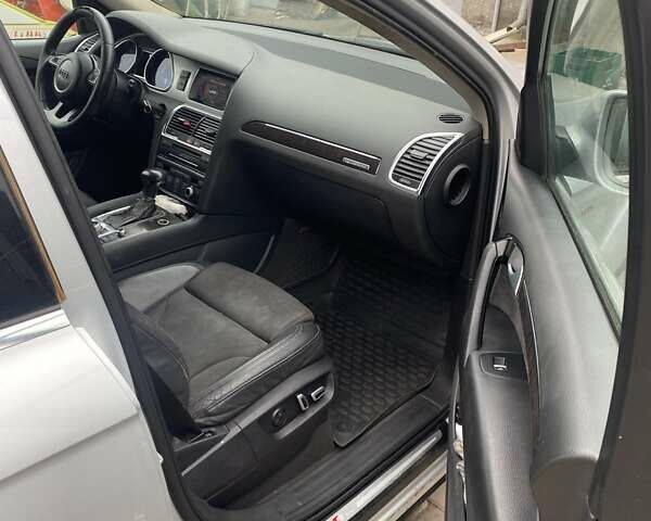 Сірий Ауді Ку 7, об'ємом двигуна 2.97 л та пробігом 200 тис. км за 12900 $, фото 1 на Automoto.ua