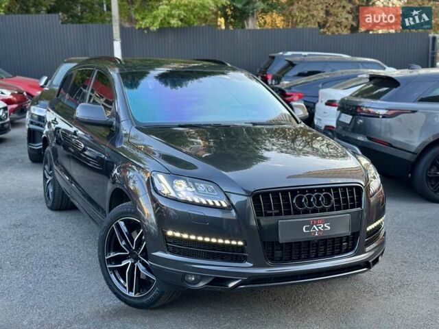 Ауди Ку 7 2013 в Киеве на Automoto.ua Серый Ауди Ку 7, объемом двигателя 2.97 л и пробегом 211 тыс. км за 21500 $, фото 1 на Automoto.ua