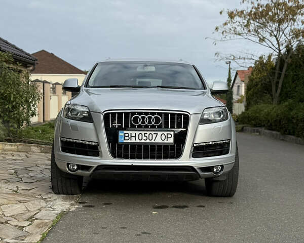 Сірий Ауді Ку 7, об'ємом двигуна 3 л та пробігом 167 тис. км за 13700 $, фото 1 на Automoto.ua