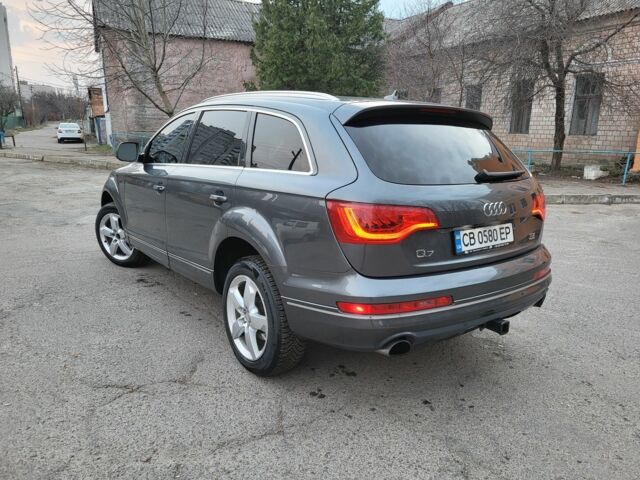 Ауди Ку 7 2014 в Чернигове на Automoto.ua Серый Ауди Ку 7, объемом двигателя 3 л и пробегом 240 тыс. км за 20500 $, фото 1 на Automoto.ua