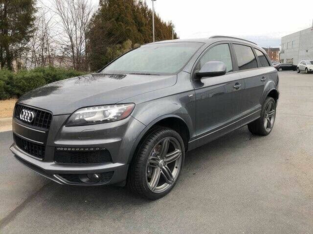 Серый Ауди Ку 7, объемом двигателя 3 л и пробегом 104 тыс. км за 12800 $, фото 1 на Automoto.ua