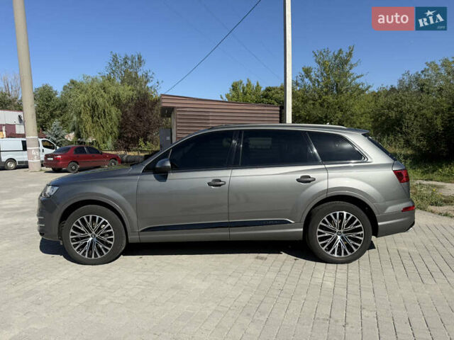Сірий Ауді Ку 7, об'ємом двигуна 3 л та пробігом 183 тис. км за 27500 $, фото 1 на Automoto.ua