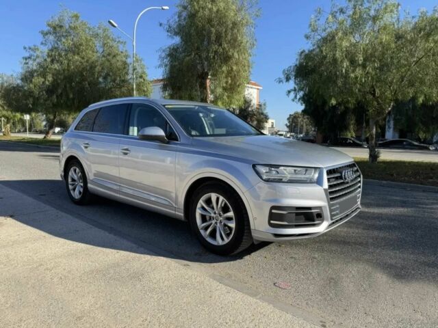 Сірий Ауді Ку 7, об'ємом двигуна 3 л та пробігом 102 тис. км за 14000 $, фото 1 на Automoto.ua