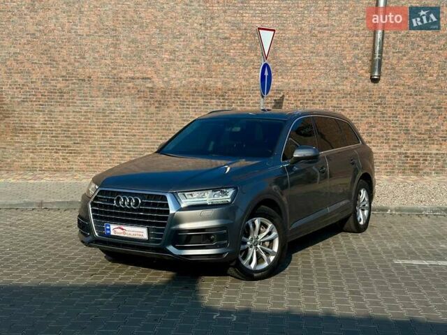 Сірий Ауді Ку 7, об'ємом двигуна 3 л та пробігом 160 тис. км за 32999 $, фото 1 на Automoto.ua