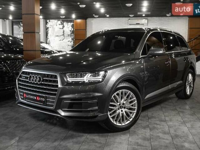 Ауді Ку 7 2015 у Одесі на Automoto.ua Сірий Ауді Ку 7, об'ємом двигуна 2.97 л та пробігом 142 тис. км за 32900 $, фото 1 на Automoto.ua
