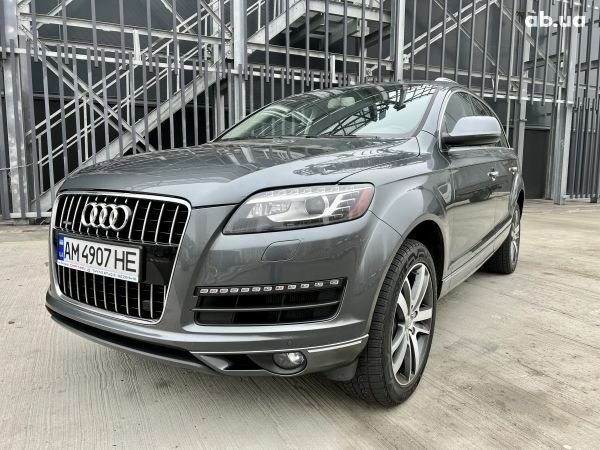Серый Ауди Ку 7, объемом двигателя 3 л и пробегом 103 тыс. км за 21700 $, фото 1 на Automoto.ua