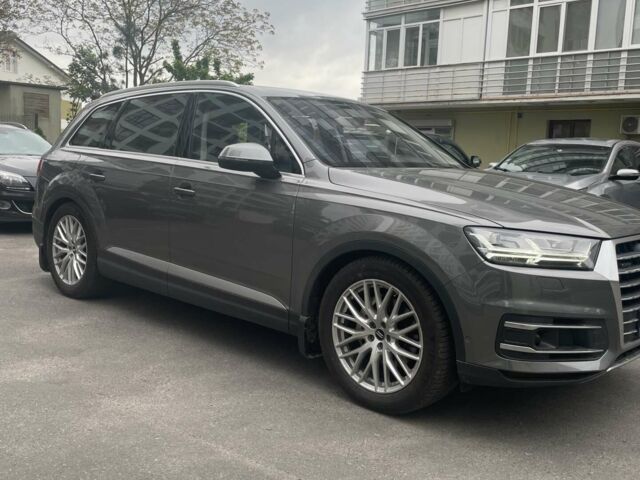 Сірий Ауді Ку 7, об'ємом двигуна 2.97 л та пробігом 230 тис. км за 35000 $, фото 1 на Automoto.ua