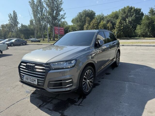 Сірий Ауді Ку 7, об'ємом двигуна 3 л та пробігом 183 тис. км за 27500 $, фото 1 на Automoto.ua