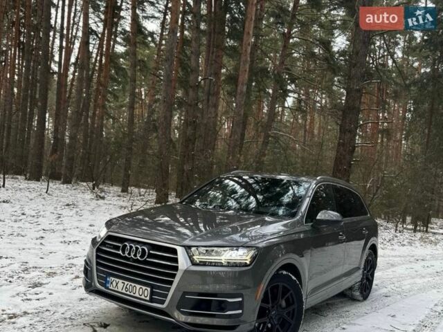 Серый Ауди Ку 7, объемом двигателя 3 л и пробегом 180 тыс. км за 26999 $, фото 1 на Automoto.ua