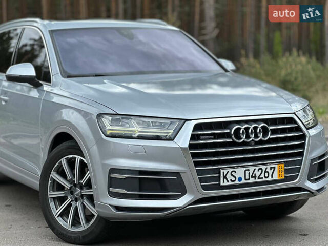 Сірий Ауді Ку 7, об'ємом двигуна 2.97 л та пробігом 279 тис. км за 34900 $, фото 1 на Automoto.ua