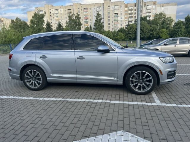 Серый Ауди Ку 7, объемом двигателя 3 л и пробегом 170 тыс. км за 29000 $, фото 1 на Automoto.ua