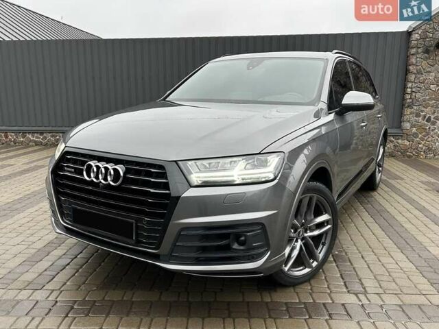 Серый Ауди Ку 7, объемом двигателя 3 л и пробегом 115 тыс. км за 25900 $, фото 1 на Automoto.ua