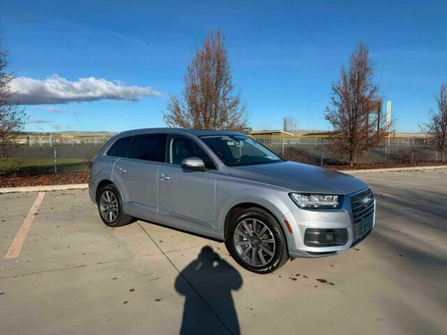 Серый Ауди Ку 7, объемом двигателя 3 л и пробегом 68 тыс. км за 7600 $, фото 1 на Automoto.ua