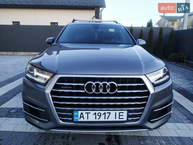 Серый Ауди Ку 7, объемом двигателя 2 л и пробегом 152 тыс. км за 27200 $, фото 1 на Automoto.ua