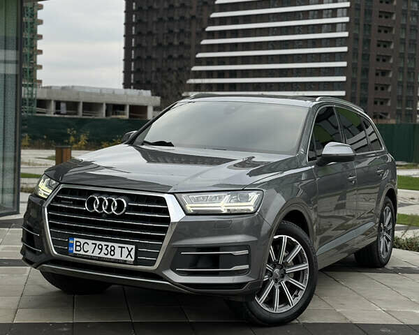 Серый Ауди Ку 7, объемом двигателя 3 л и пробегом 140 тыс. км за 28499 $, фото 1 на Automoto.ua