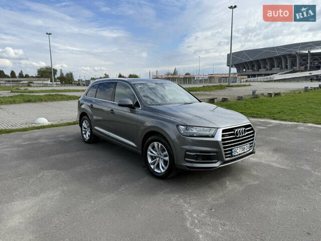 Серый Ауди Ку 7, объемом двигателя 3 л и пробегом 123 тыс. км за 33800 $, фото 1 на Automoto.ua