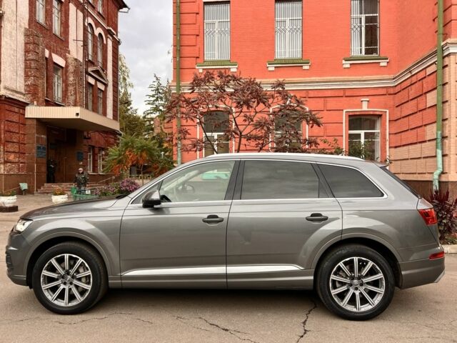 Ауди Ку 7 2017 в Харькове на Automoto.ua Серый Ауди Ку 7, объемом двигателя 3 л и пробегом 85 тыс. км за 27000 $, фото 1 на Automoto.ua