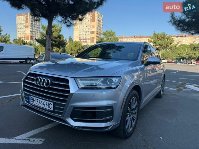 Серый Ауди Ку 7, объемом двигателя 3 л и пробегом 150 тыс. км за 21500 $, фото 1 на Automoto.ua