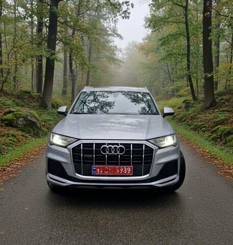 Серый Ауди Ку 7, объемом двигателя 1.98 л и пробегом 174 тыс. км за 24000 $, фото 1 на Automoto.ua