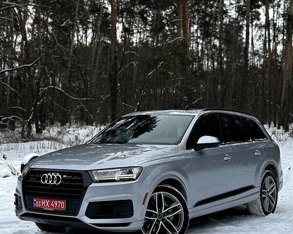 Серый Ауди Ку 7, объемом двигателя 3 л и пробегом 165 тыс. км за 24777 $, фото 1 на Automoto.ua